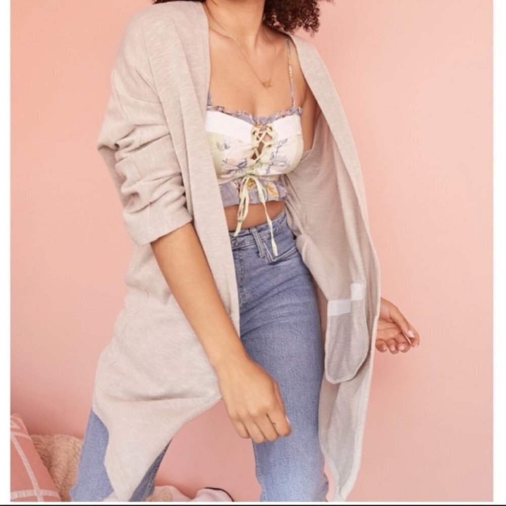 Donni Anthropologie Slouchy Gray Cardigan